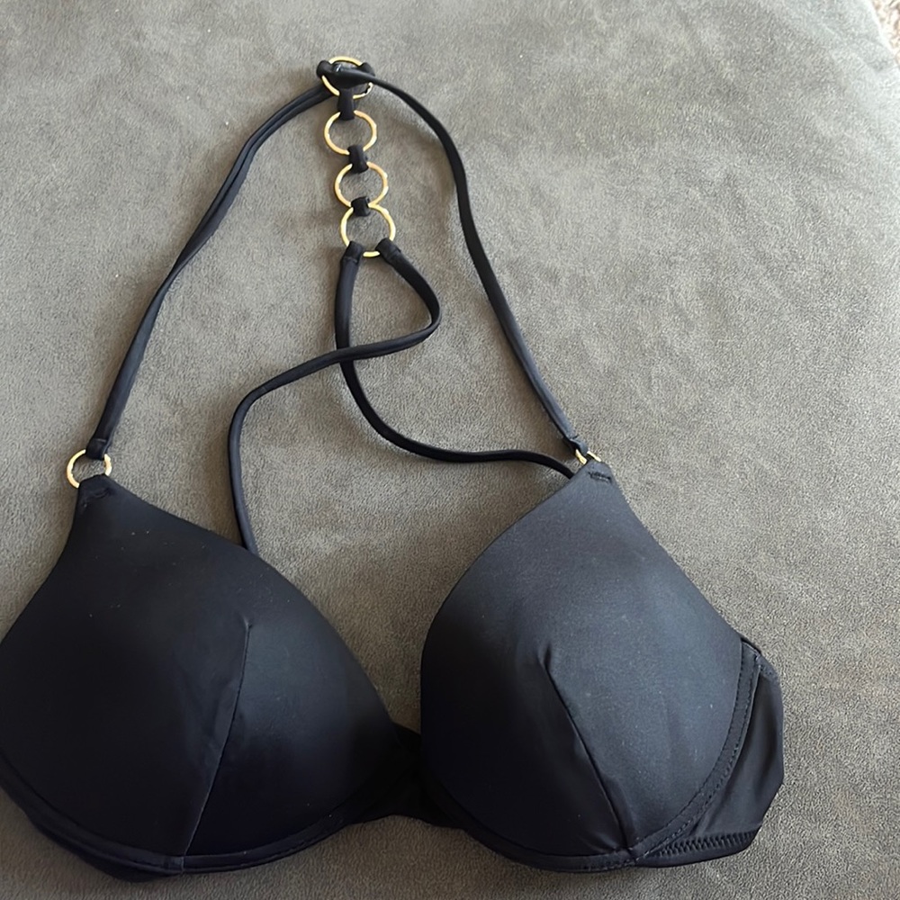 Victoria’s Secret bikini top black brand new small 34B